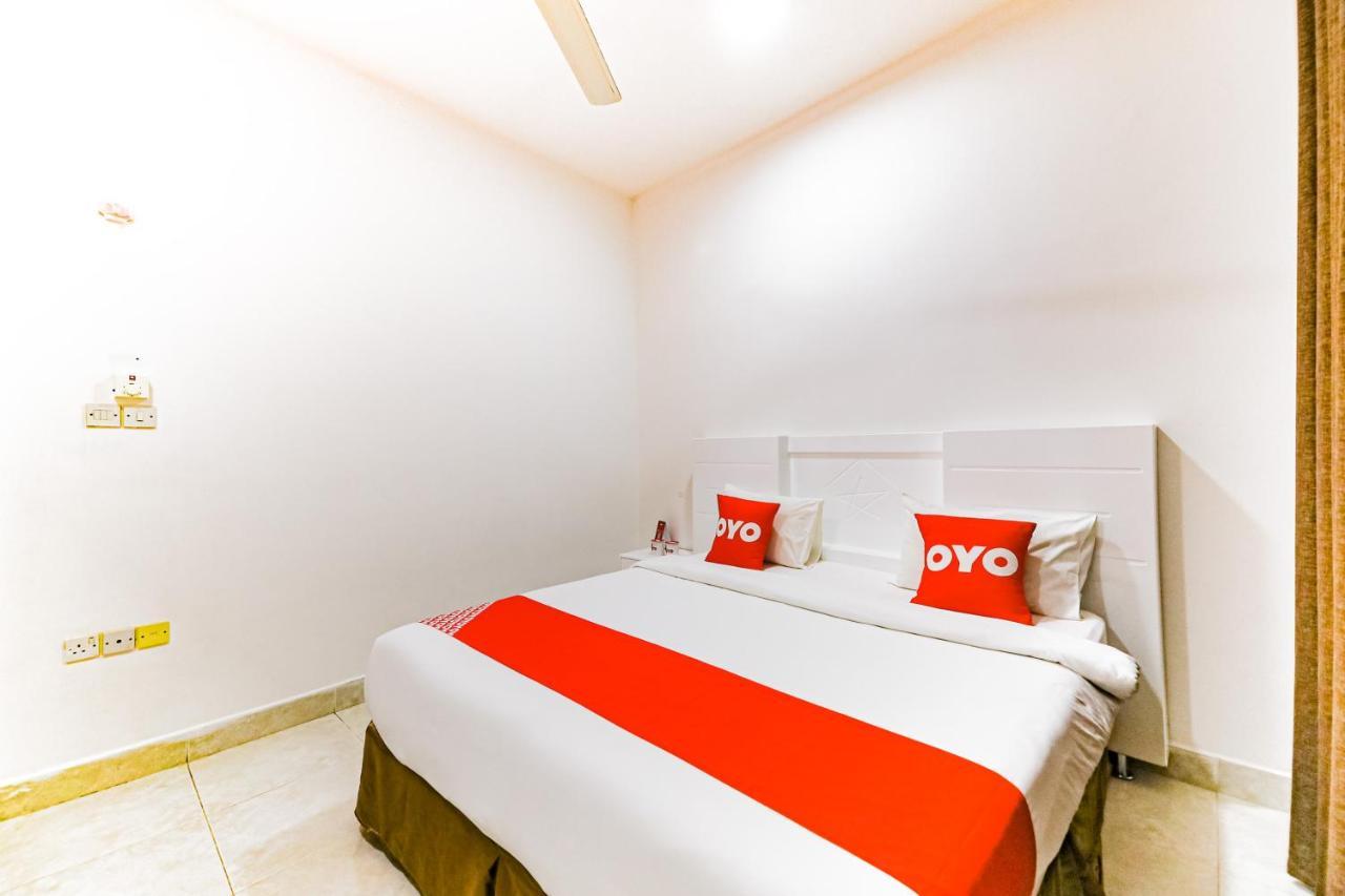 Oyo 105 Star House 05 Apartment Salalah Exterior photo